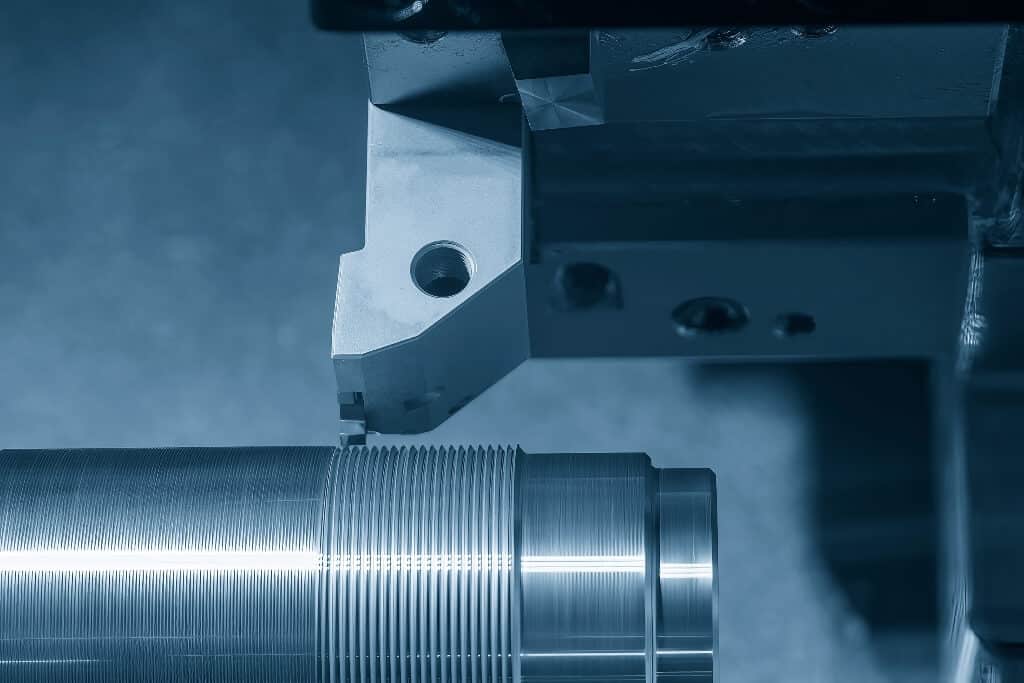 CNC turning thread cutting
